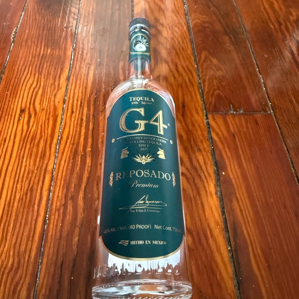 G4 Tequila Reposado Premium - EMPTY BOTTLE 750ml Rare - Picture 7 of 8